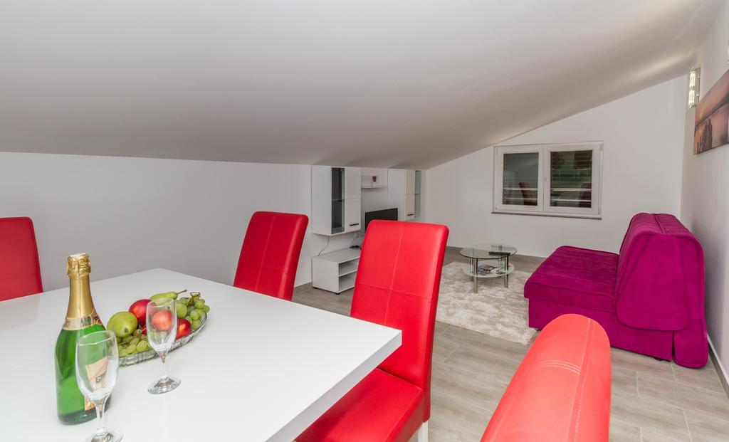 Apartments Villa-Ines Center Vodice Kültér fotó