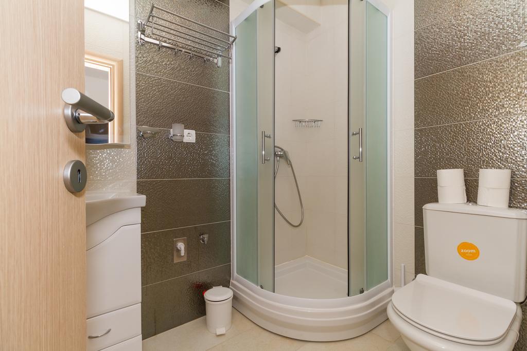 Apartments Villa-Ines Center Vodice Kültér fotó