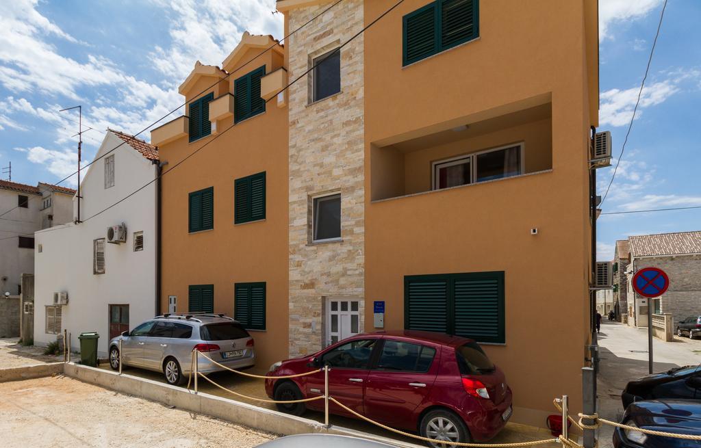 Apartments Villa-Ines Center Vodice Kültér fotó