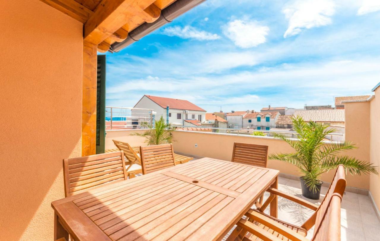 Apartments Villa-Ines Center Vodice Kültér fotó